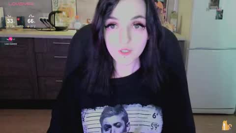 Snapshot of lina_tyaan chatting on October 1, 9:19 am Lina 3 1715622743 online show from October 1, 9:19 am