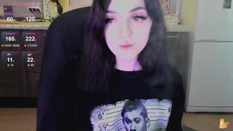 Snapshot of lina_tyaan chatting on September 30, 9:09 am Lina 3 1715622743 online show from September 30, 9:09 am