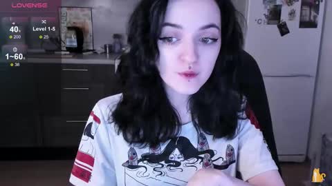 Lina 3  1715622743 online show from February 16, 6:44 am