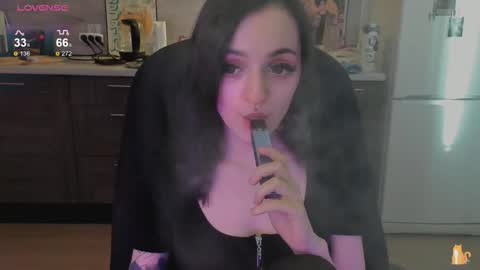 Snapshot of lina_tyaan chatting on September 25, 8:32 am Lina 3 1715622743 online show from September 25, 8:32 am