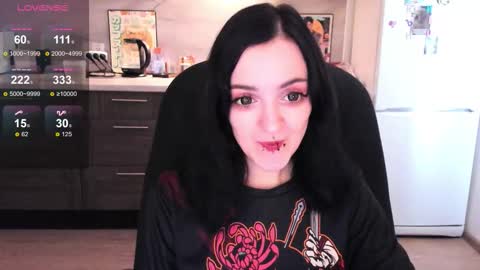 Snapshot of lina_tyaan chatting on October 17, 8:18 am Lina 3 1715622743 online show from October 17, 8:18 am