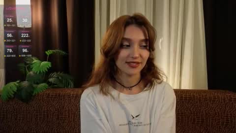 Snapshot of linaage chatting on September 13, 8:55 pm Lina online show from September 13, 8:55 pm