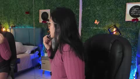 Lina  online show from February 5, 11:47 am