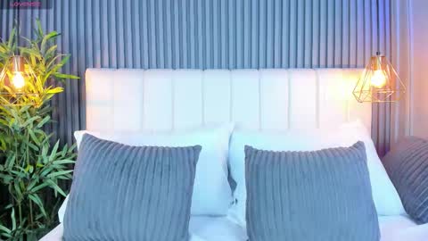 Snapshot of linaglam chatting on September 23, 10:49 pm LinaGlam online show from September 23, 10:49 pm