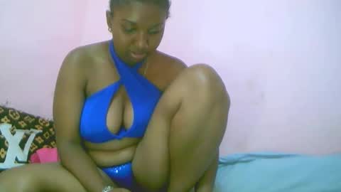 Snapshot of linah1123 chatting on September 28, 6:39 pm linah1123 online show from September 28, 6:39 pm