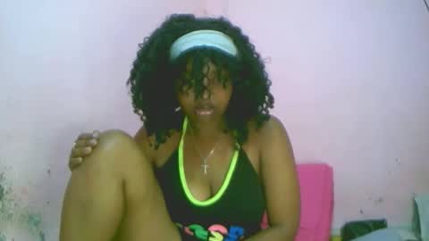 Snapshot of linah1123 chatting on October 8, 6:08 am linah1123 online show from October 8, 6:08 am