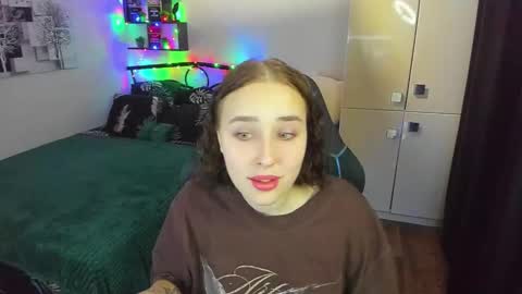 Lina online show from February 5, 10:35 pm