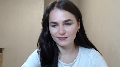 Snapshot of linda_aa chatting on October 17, 5:17 pm Linda online show from October 17, 5:17 pm