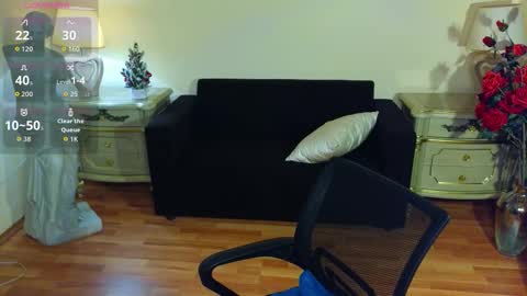 Linda online show from December 21, 4:30 am