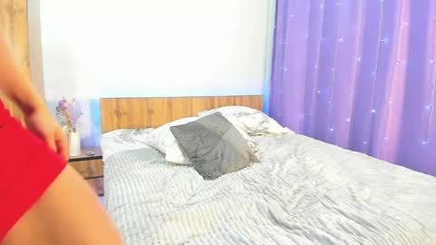 linda_power online show from March 9, 3:16 pm