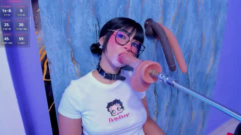 linda_sofi__ online show from January 16, 9:02 pm