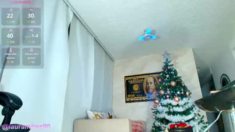 LAURA RAMIREZ online show from December 16, 4:30 am