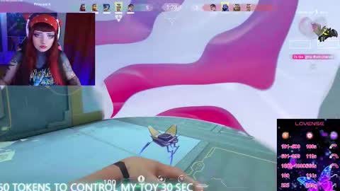 Snapshot of linddamortt chatting on September 30, 1:27 am CatalinaANIDEA online show from September 30, 1:27 am