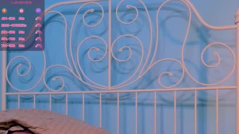 Lindsey online show from February 21, 10:57 pm