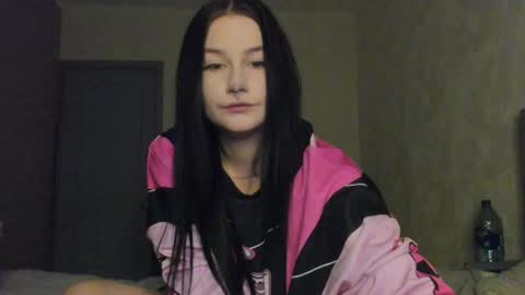 Lina online show from April 16, 10:37 am