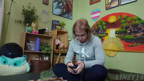 Linzy19 online show from February 22, 9:59 pm