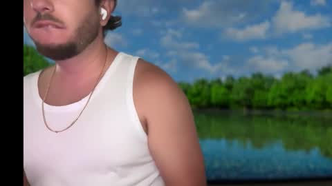 lionelmeentra online show from October 19, 11:31 pm