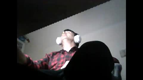 liongr69 online show from February 13, 9:39 pm