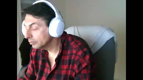 liongr69 online show from February 5, 8:00 am