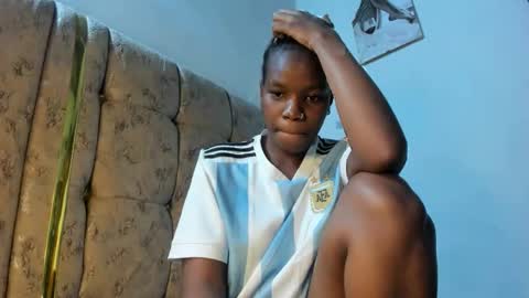 liorah online show from October 16, 8:40 pm