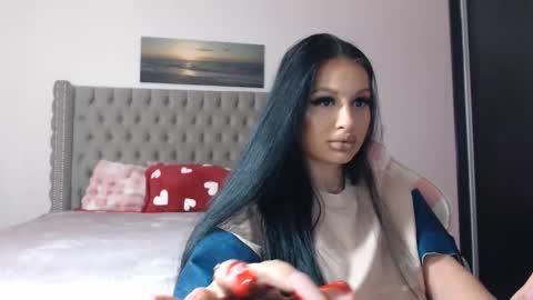 Lisa online show from January 12, 8:27 pm