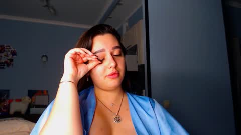 lisa_lady_golden online show from September 15, 8:32 pm