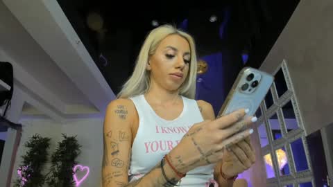 onlyfans-lisaakira instagram-lisaakira9  twitter-lisaakira4 online show from September 21, 7:01 am