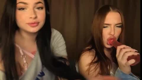 Lisa and Den online show from November 5, 12:18 pm