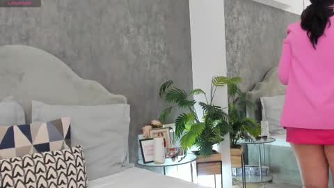 lisacroft online show from March 9, 9:47 am