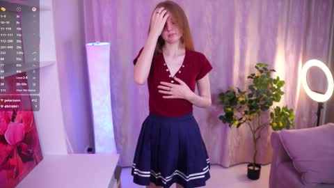 Molly online show from November 4, 4:52 pm