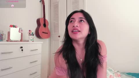 LisaHadwiin online show from December 4, 11:59 pm