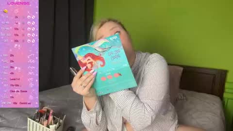 Lisa online show from January 13, 1:08 pm