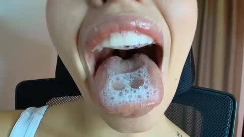 Lisbet online show from March 25, 10:38 pm