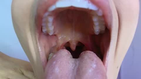 Lisbet online show from November 6, 10:46 pm