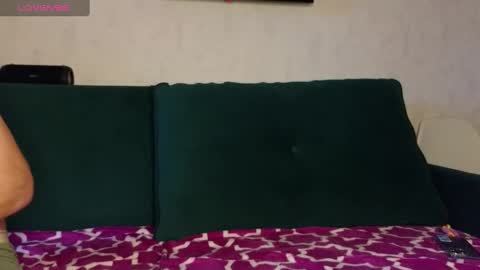 Kris Maks online show from March 9, 4:27 am