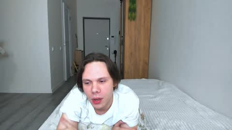 Alfie online show from December 7, 11:40 pm