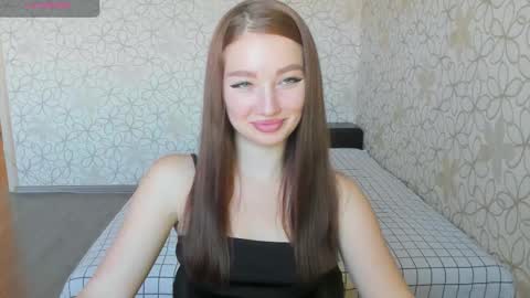 Snapshot of lissa_cristal_ chatting on September 25, 11:06 am lissa_cristal_ online show from September 25, 11:06 am