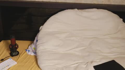 Lissa Ross online show from March 18, 6:36 pm