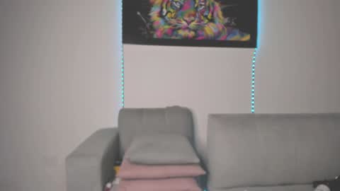 Snapshot of little_caro13 chatting on January 26, 12:16 am Independent model carolina online show from January 26, 12:16 am