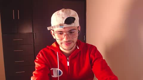 Daniel online show from November 22, 6:12 am