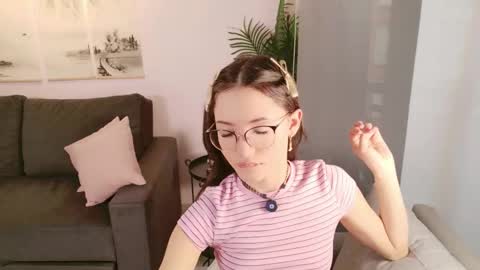 Little Effy online show from February 11, 9:29 pm