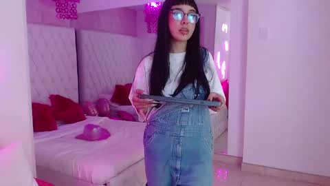 Paulette online show from March 4, 3:25 am