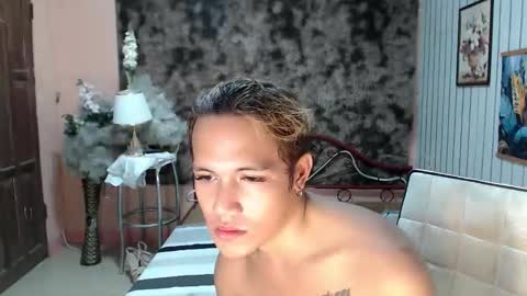 Pauoie online show from February 4, 3:32 am