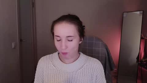 little_pretty_woman online show from October 22, 6:53 pm