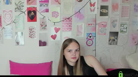 Kriss online show from October 21, 9:36 am