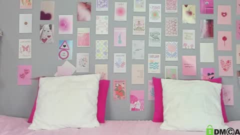 Snapshot of little_radiant_sun chatting on February 21, 9:45 am Kriss online show from February 21, 9:45 am