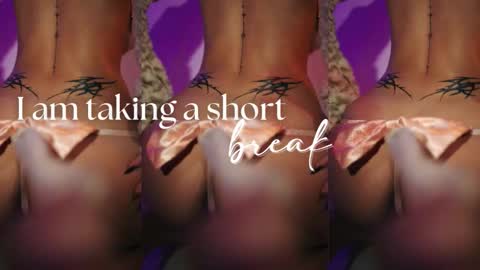 Im your little Velinda  online show from November 14, 7:49 pm