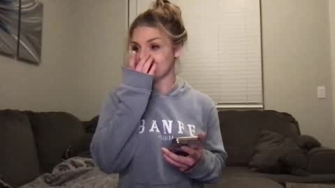 Bea Rae online show from November 12, 3:53 am