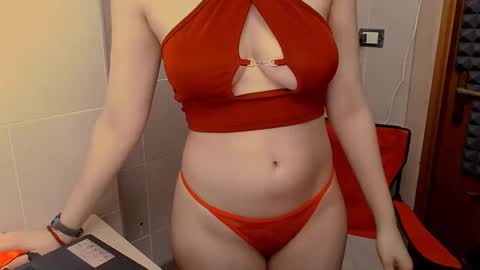 Snapshot of littledream20 chatting on March 12, 5:24 am LittleDream20 online show from March 12, 5:24 am