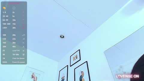 Emily  online show from December 22, 6:48 pm